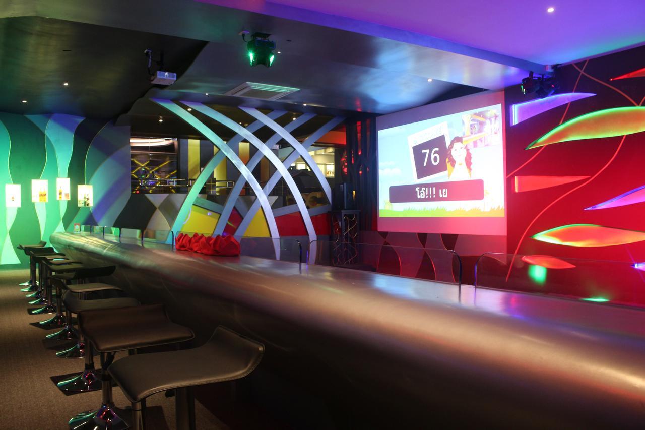 โรงแรมวีวิช V Wish Hotel Khon Kaen Exterior photo