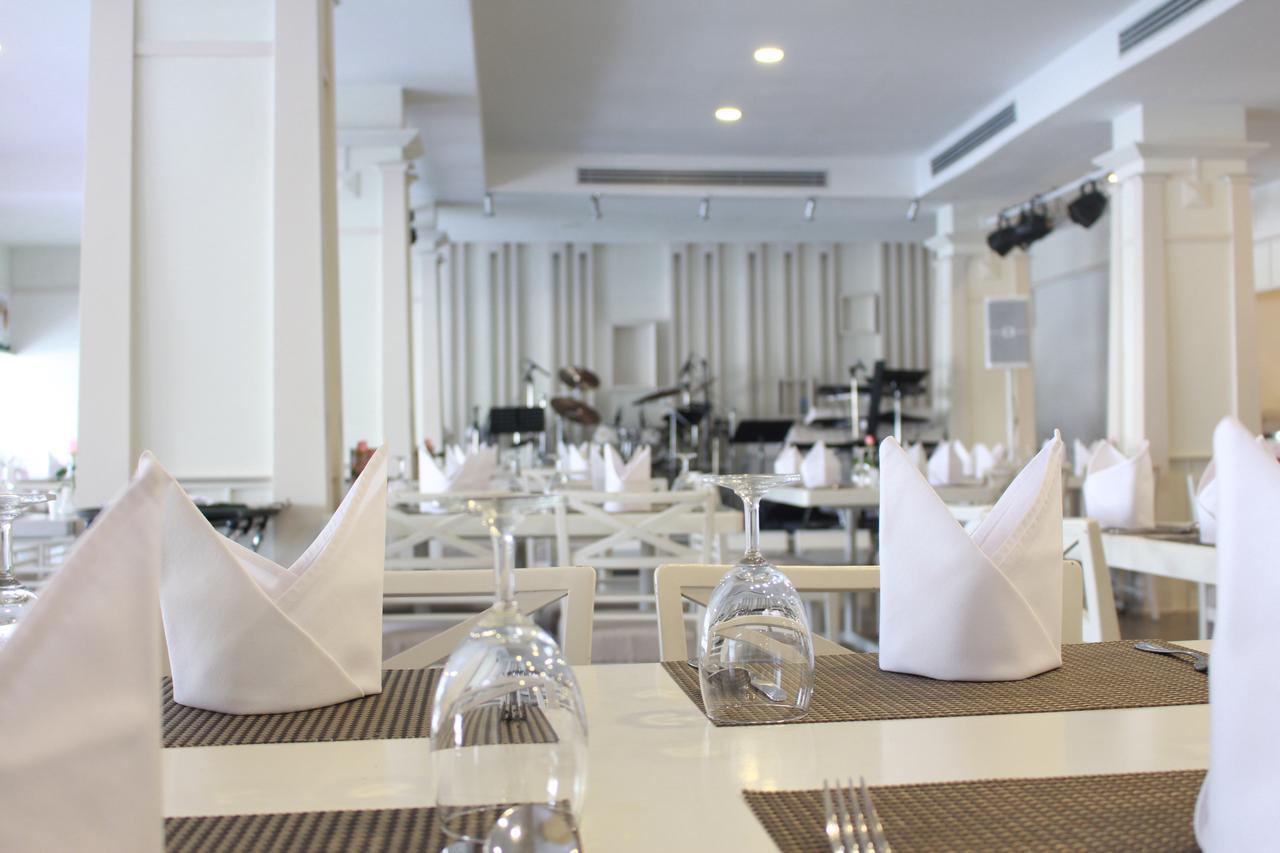 โรงแรมวีวิช V Wish Hotel Khon Kaen Exterior photo